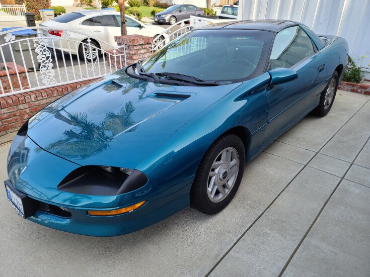 Thumbnail Photo undefined for 1995 Chevrolet Camaro LT Coupe w/ 2LT